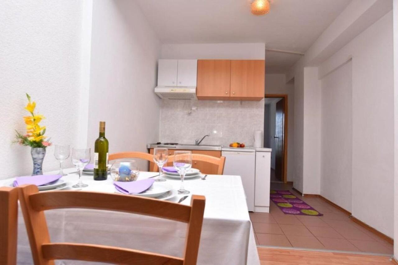 Apartment Rene Omis Luaran gambar
