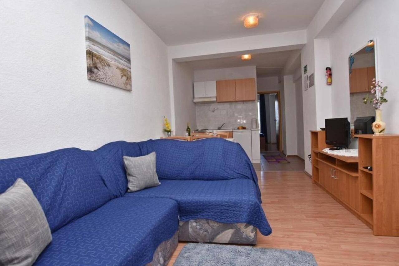 Apartment Rene Omis Luaran gambar